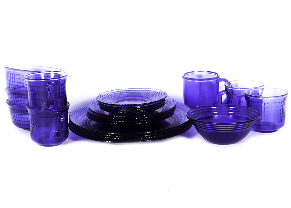 Mexican Cobalt Blue Glass Dinnerware Set | EBTH